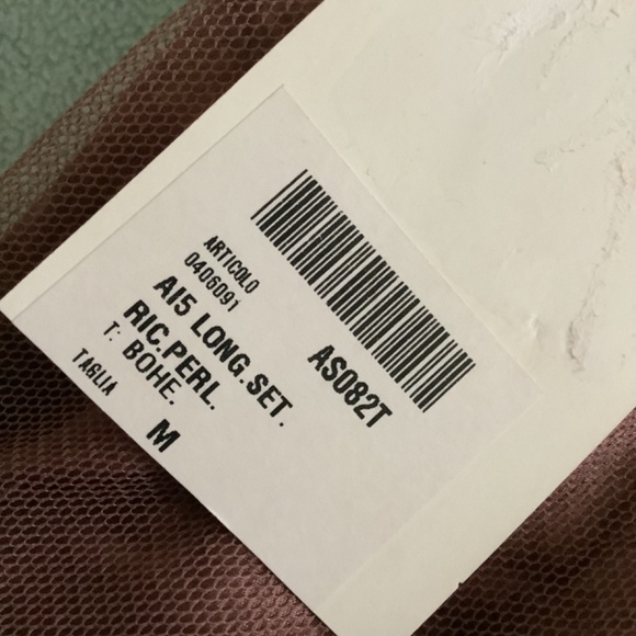 Very elegant top - Picture 10 of 12